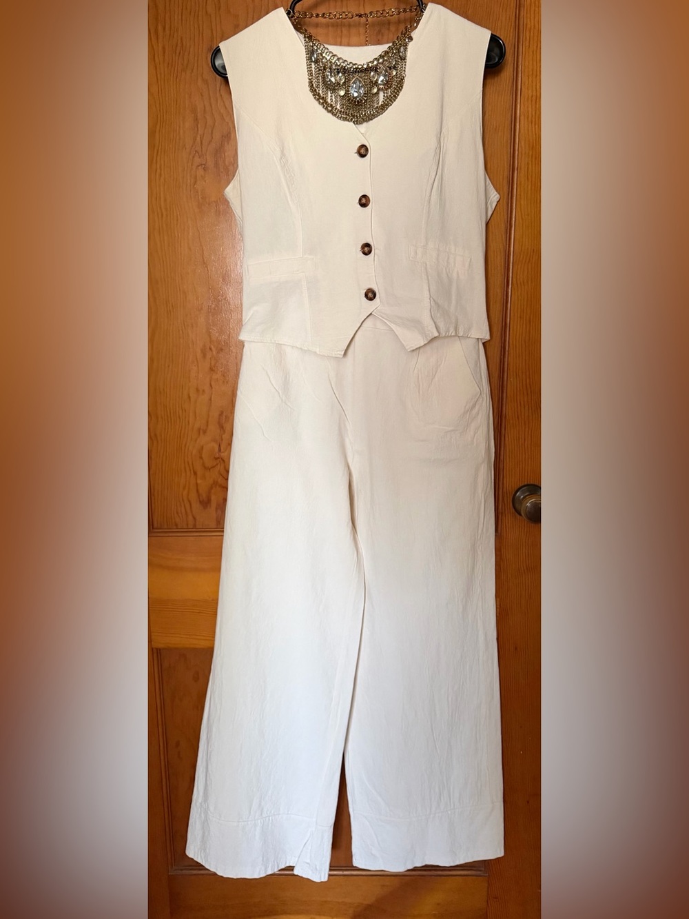 Cream Wide-Leg Pants with Button-Front Vest - Picture 2 of 13